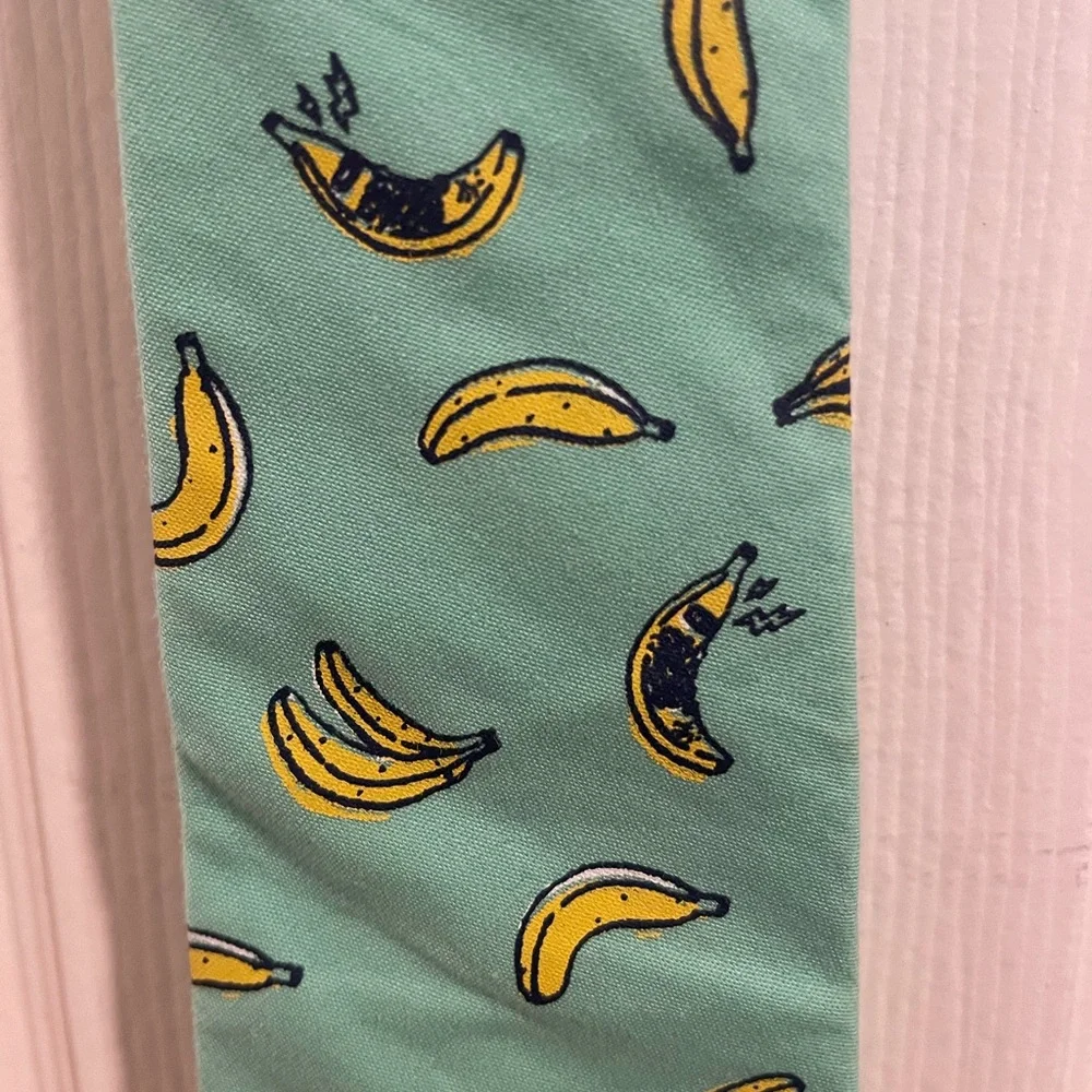 Cutest banana tie you have ever seen Old Navy aqua and yellow